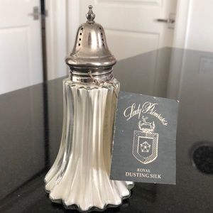 Lady Primrose Royal Dusting Silk